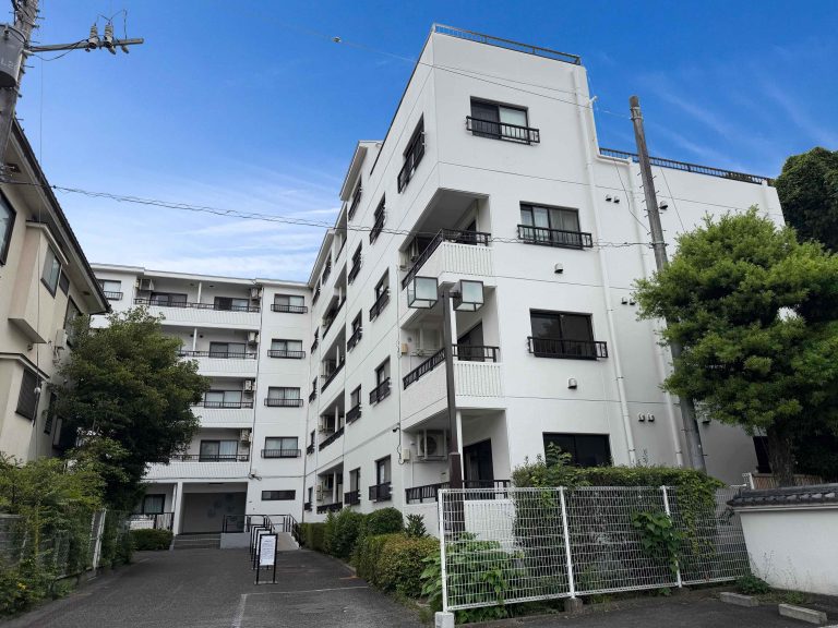 共立城山マンション 1階 ３ＬＤＫ
